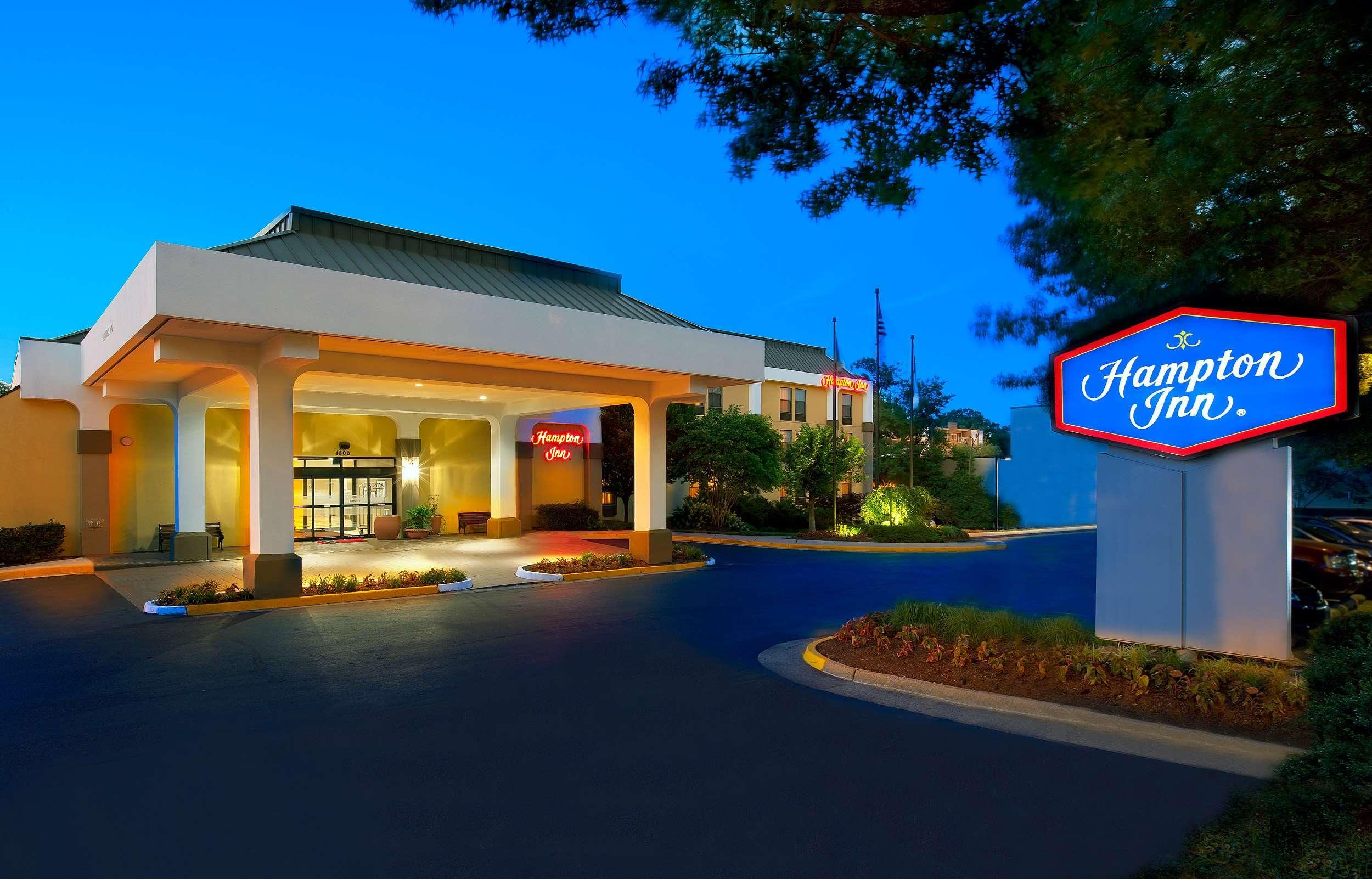 Hampton Inn Александрія Екстер'єр фото